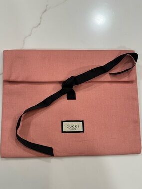 Gucci Beauty Pink Linen & Satin Tie-Closure Bag NWOT